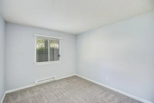 413%20Piccadilly%20Pl%20unit%209-10.webp