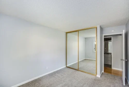 413%20Piccadilly%20Pl%20unit%209-11%20%281%29.webp