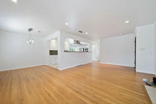 2265TrentonDr-4.webp