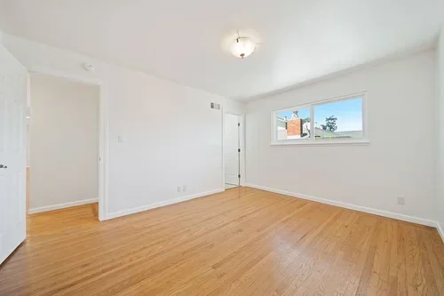 2265TrentonDr-9.webp