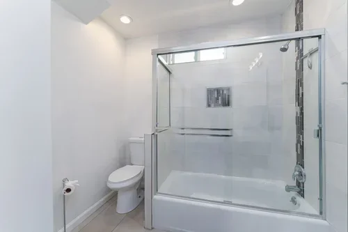 24_736_Linden_Burlingame_024_mls.webp