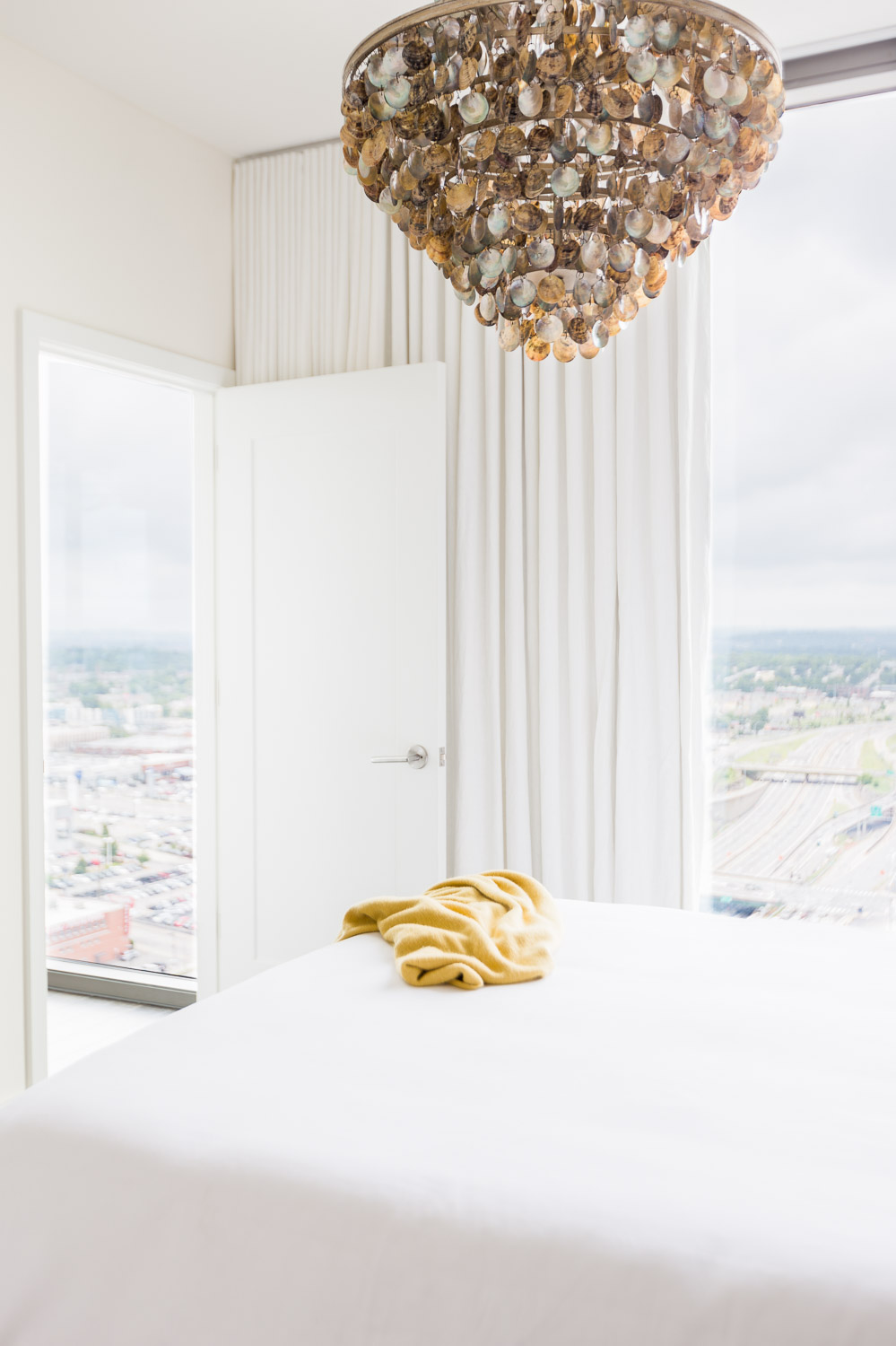 ©AlyssaRosenheck2015 with Julie Couch Interiors