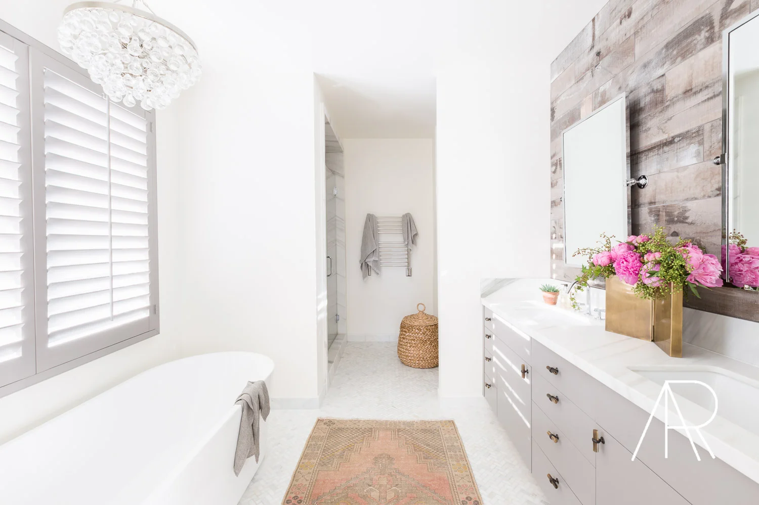 ©AlyssaRosenheck2016 with Amanda Barnes Interiors for Style Me Pretty Living