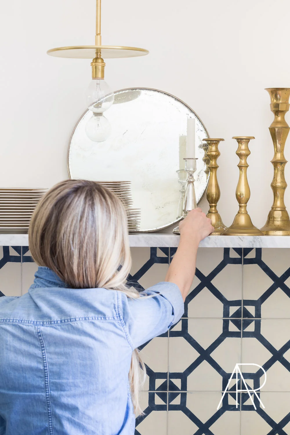 US News and World Report with Alyssa Rosenheck affordable Styling Tips for your Living Room - Alyssa Rosenheck Photographer and Lifestyle Expert