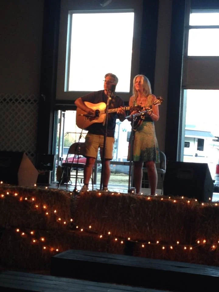 Mountain Honey greg and linda stevenson.jpeg