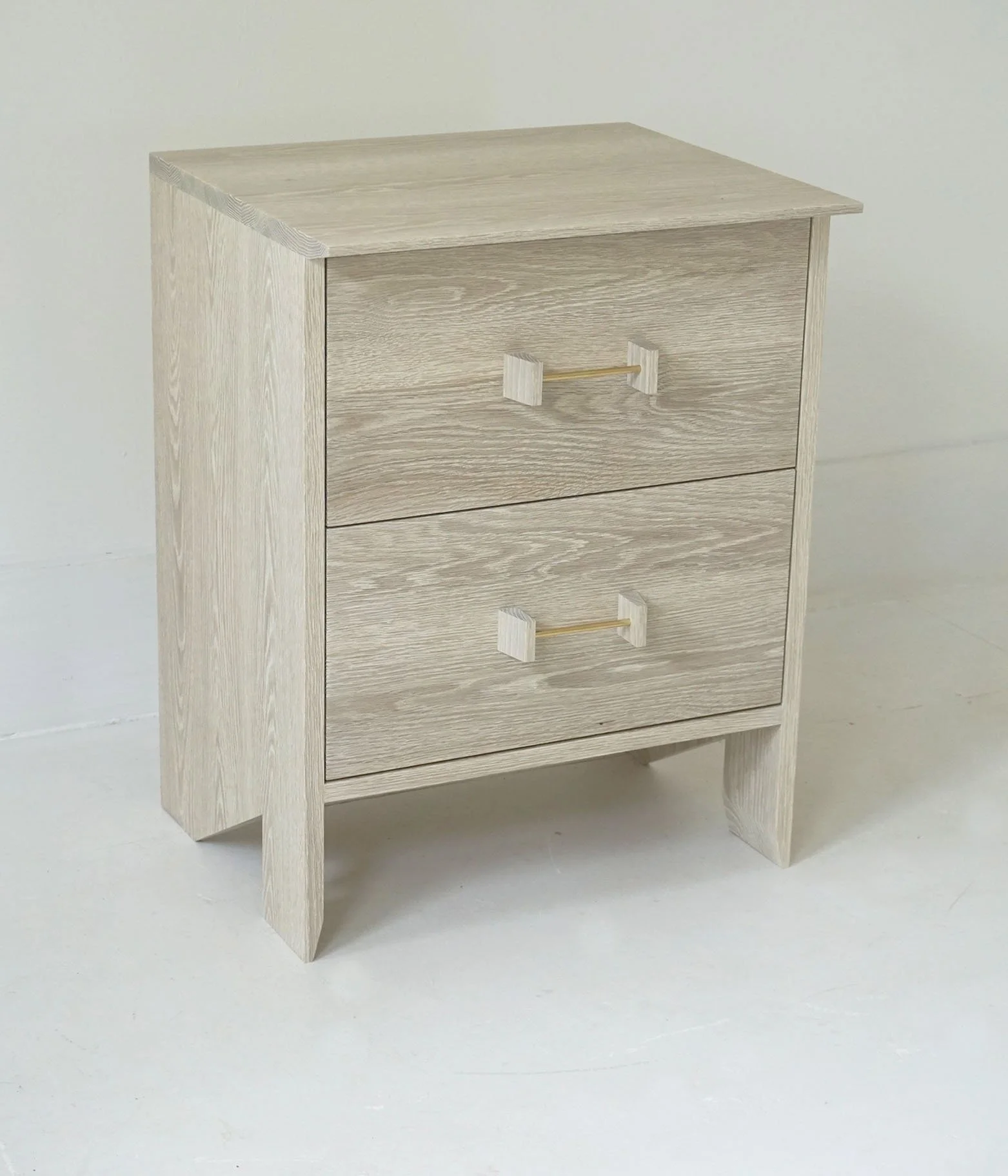 PHOEBE SIDE CABINET