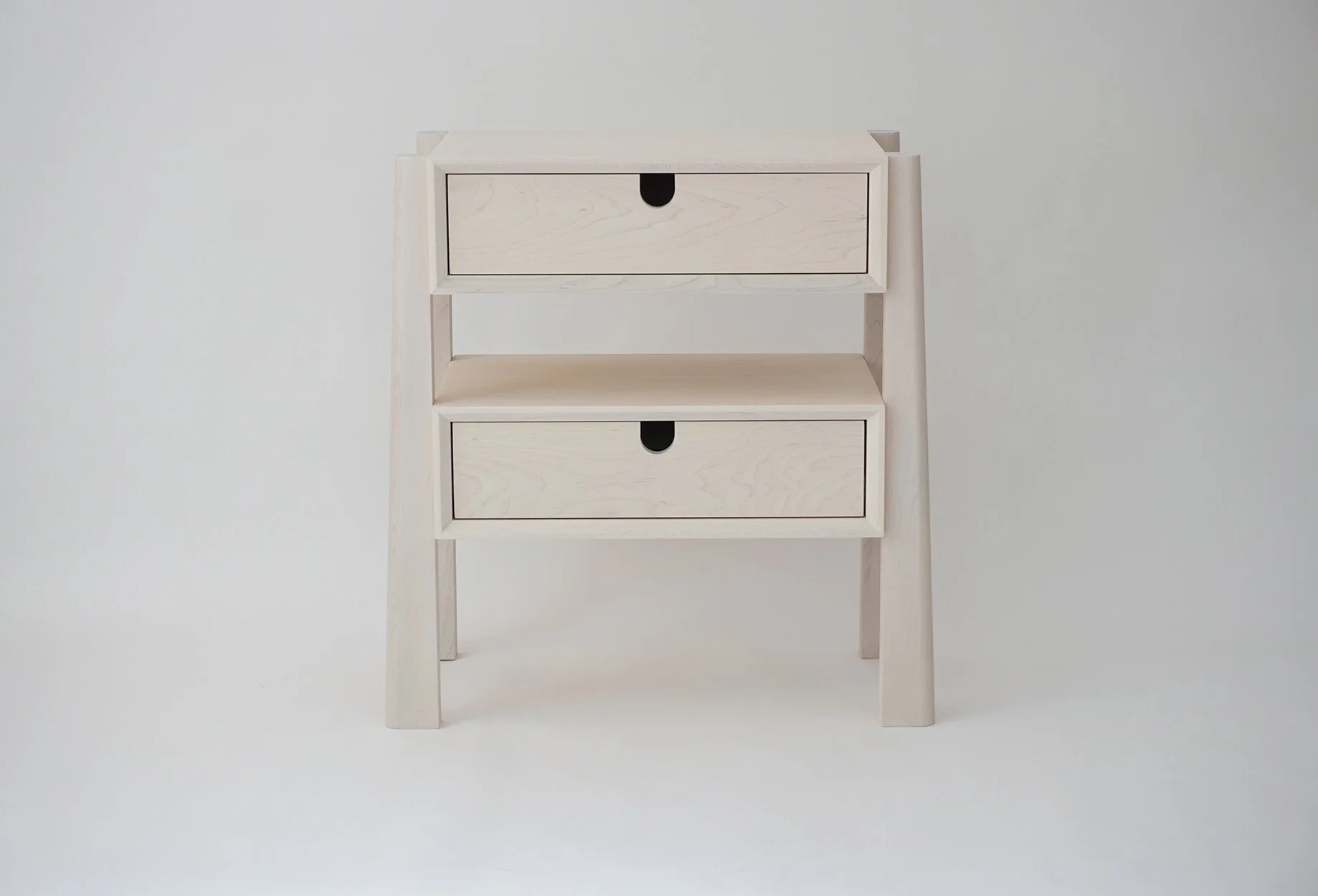 HEILNER BEDSIDE TABLE