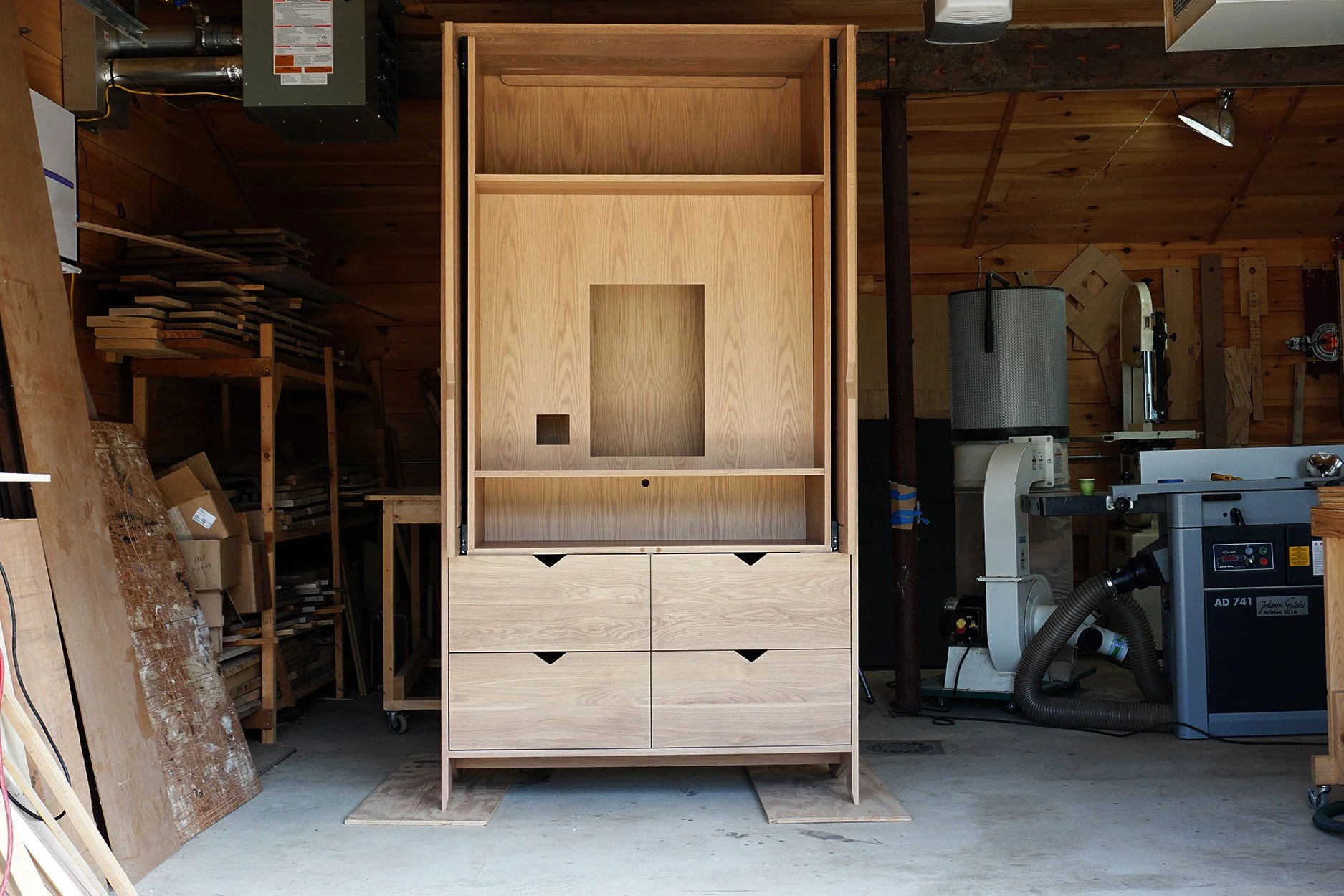 TV.Armoire.Phoebe.7.web.jpg