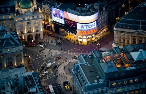 piccadilly+circus+(4).jpg