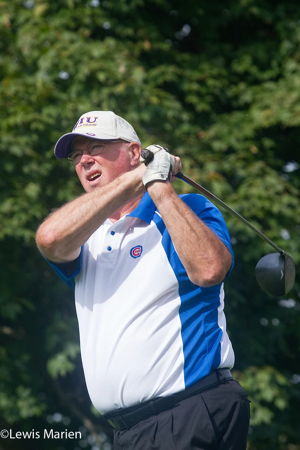 Paul Reuschel, of Macomb, Ill., tees off during a “Cubs vs. Cards” superball golf tournament on Sept. 17 at Bunker Links Golf Course in Galesburg, Ill. Reuschel was a pitcher for the Chicago Cubs from 1975 to 1978, and is the brother of Rick Reuschel, who is also known as "Big Daddy".