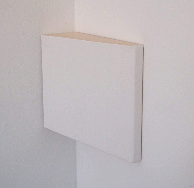 12.Suzie-Idiens,-Untitled-(Wedge),-2011,-Pine,-primed-canvas,-26-x-30-x-11cm.jpg
