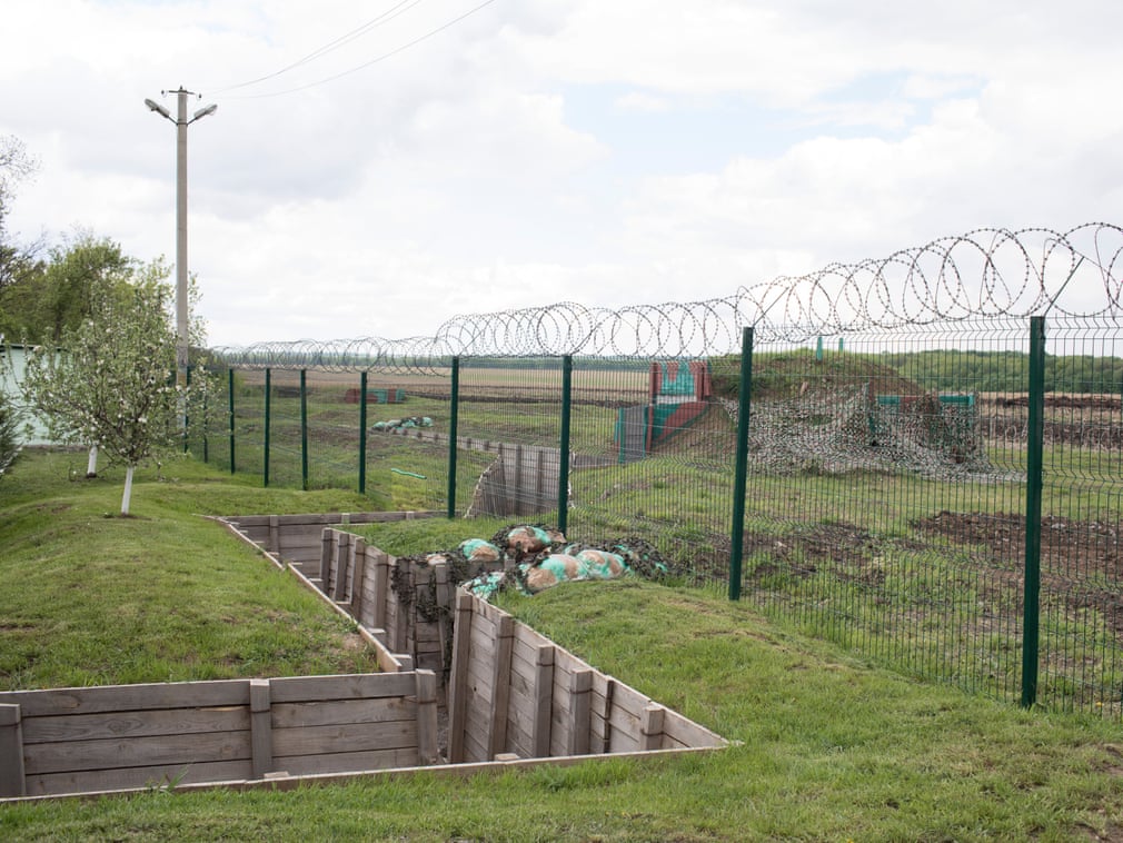 Boundary between Ukraine and Russia, near Zhuravlevka, 2017 In 2014, after the beginning of the conflict with the Russian-backed separatists, Ukraine announced that it would build a wall on the border Photograph: Michele Borzoni/TerraProject