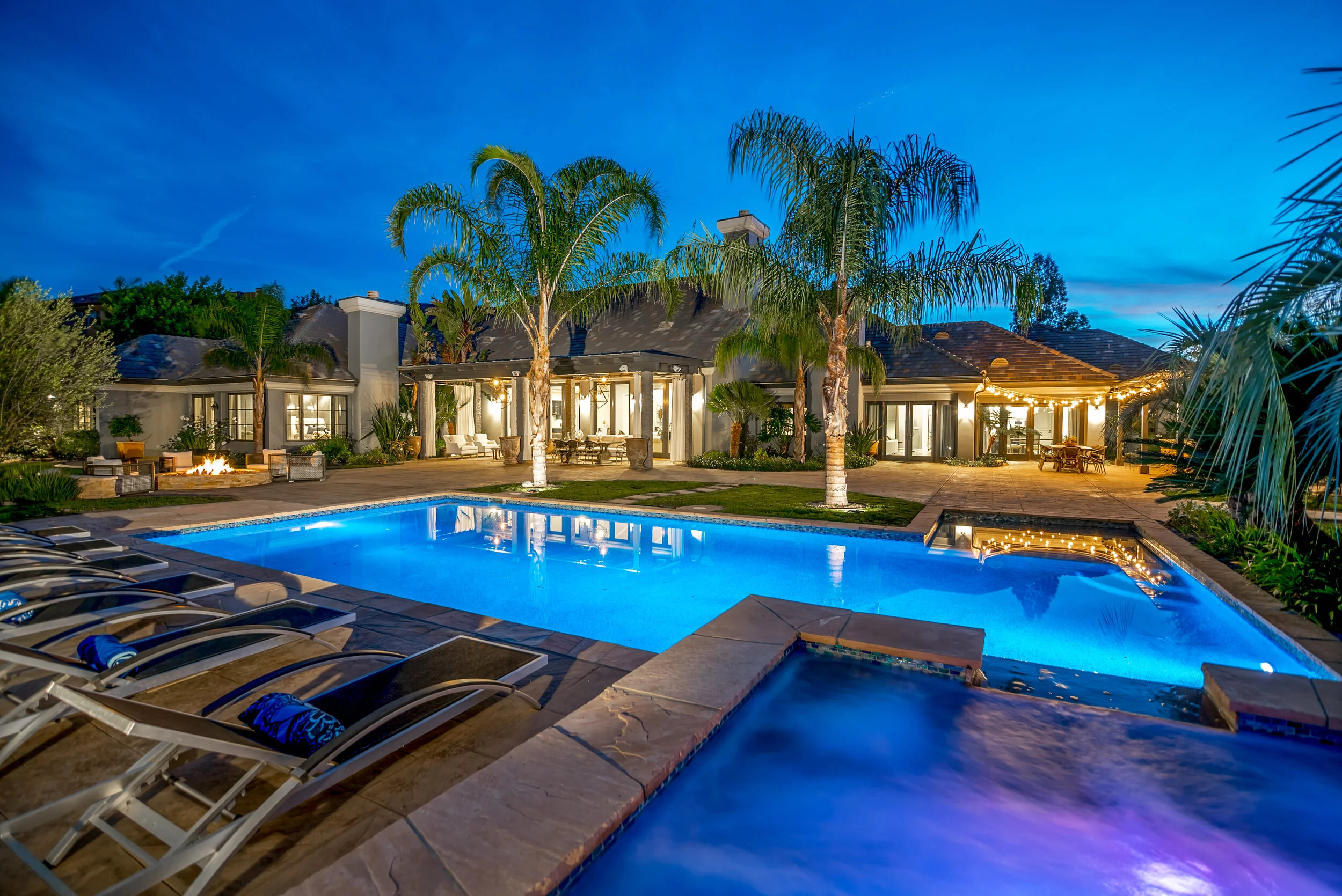 25071 Abercrombie_04.jpg