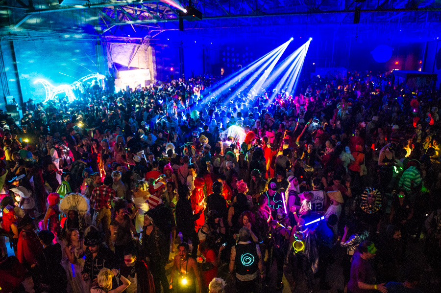 Robot_Heart_Halloween crowd.jpg