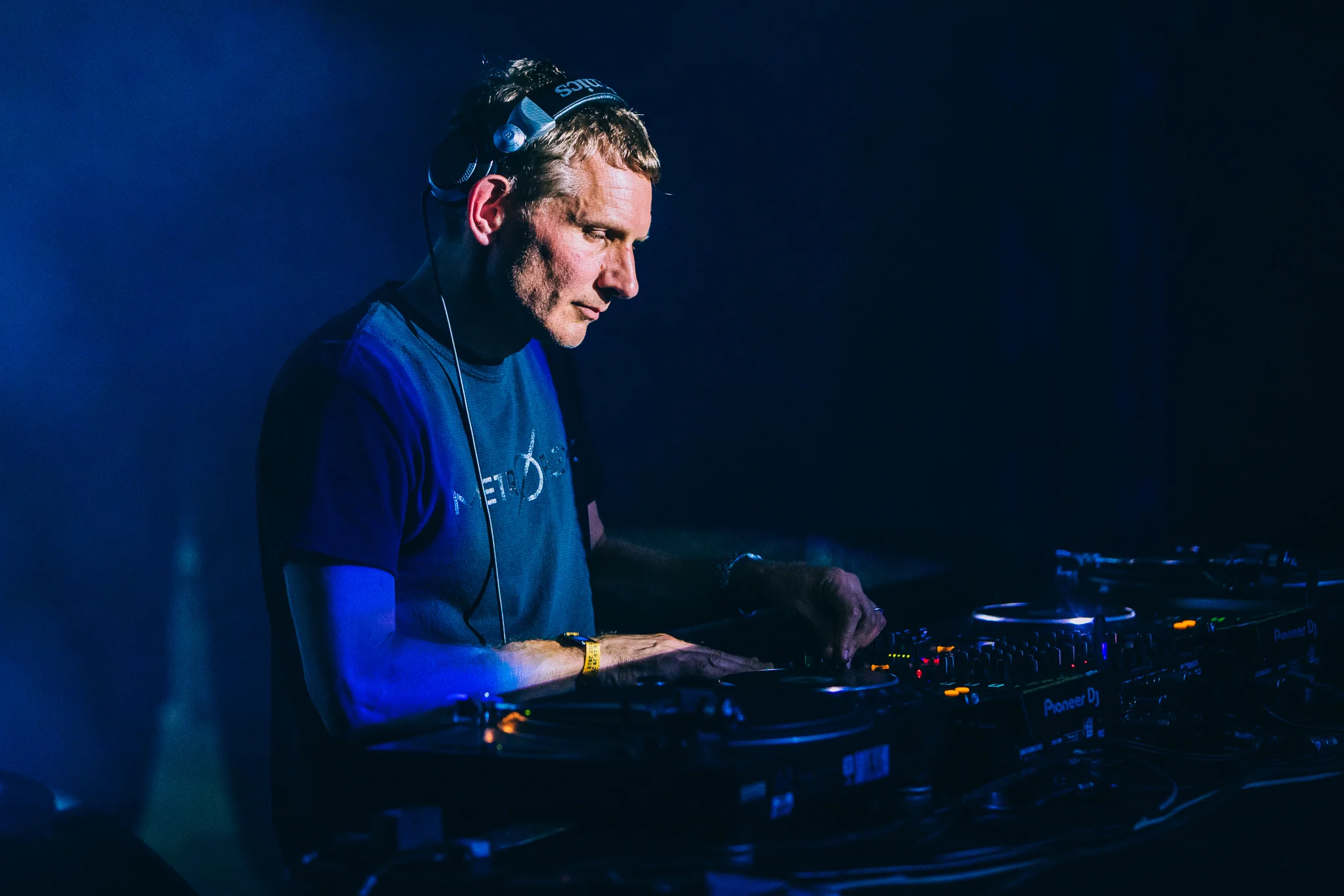 Ralph Lawson - 20/20 Vision #32