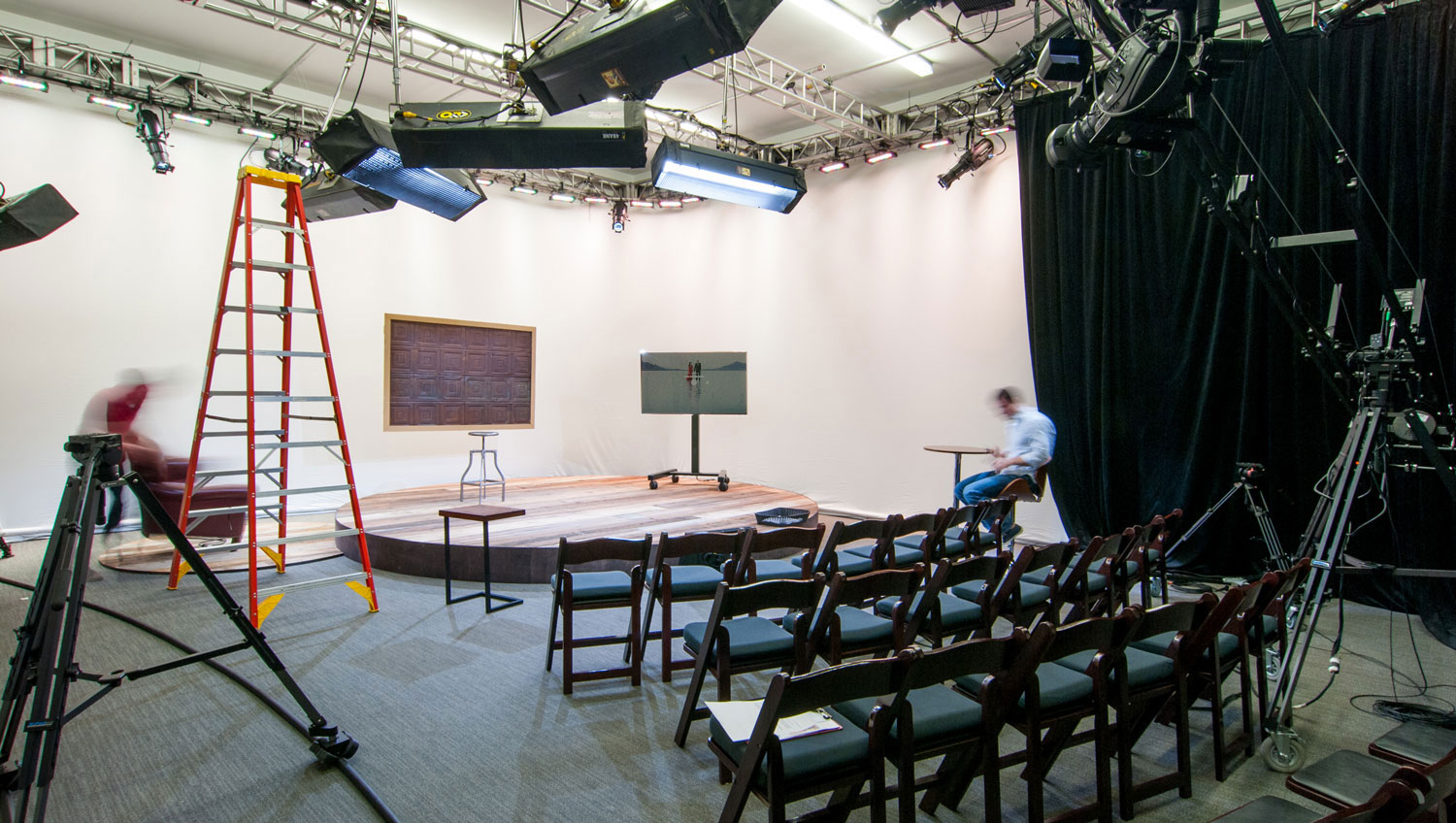 BUILD-LLC-CLSF-Studio-C-01#.jpg
