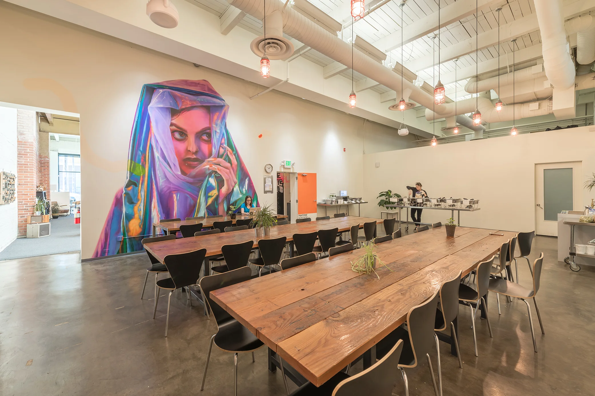 BUILD-LLC-CR-Seattle-Lunchroom-01.jpg