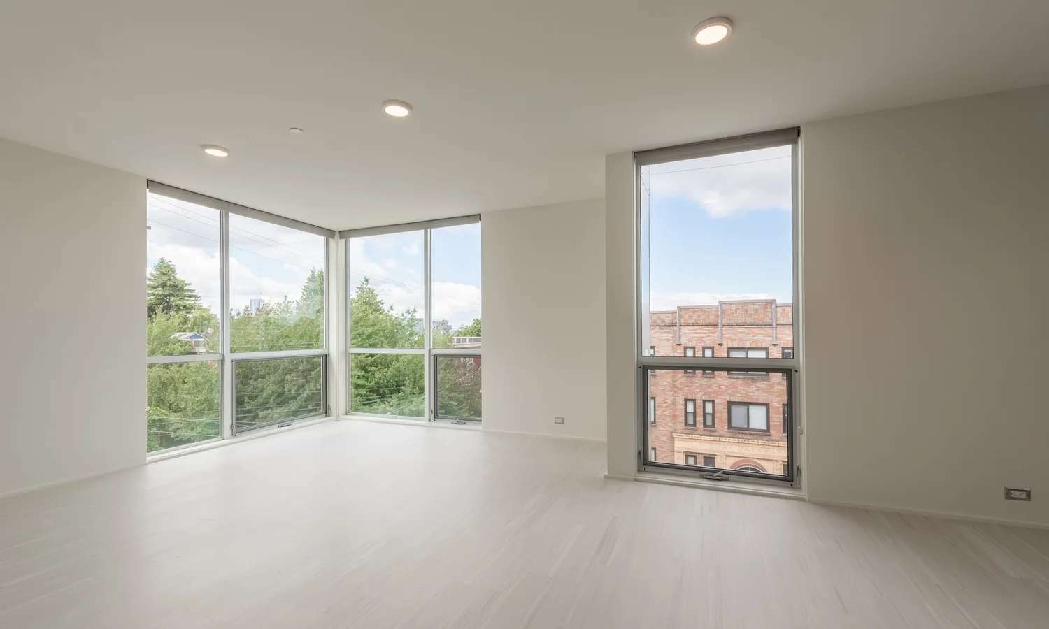 BUILD-LLC-602-unit-3-Living-01.jpg