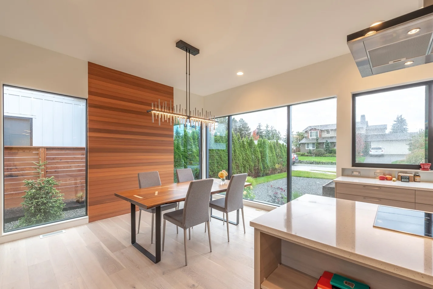 BUILD-LLC-Norkirk-Int-Dining-02#.jpg