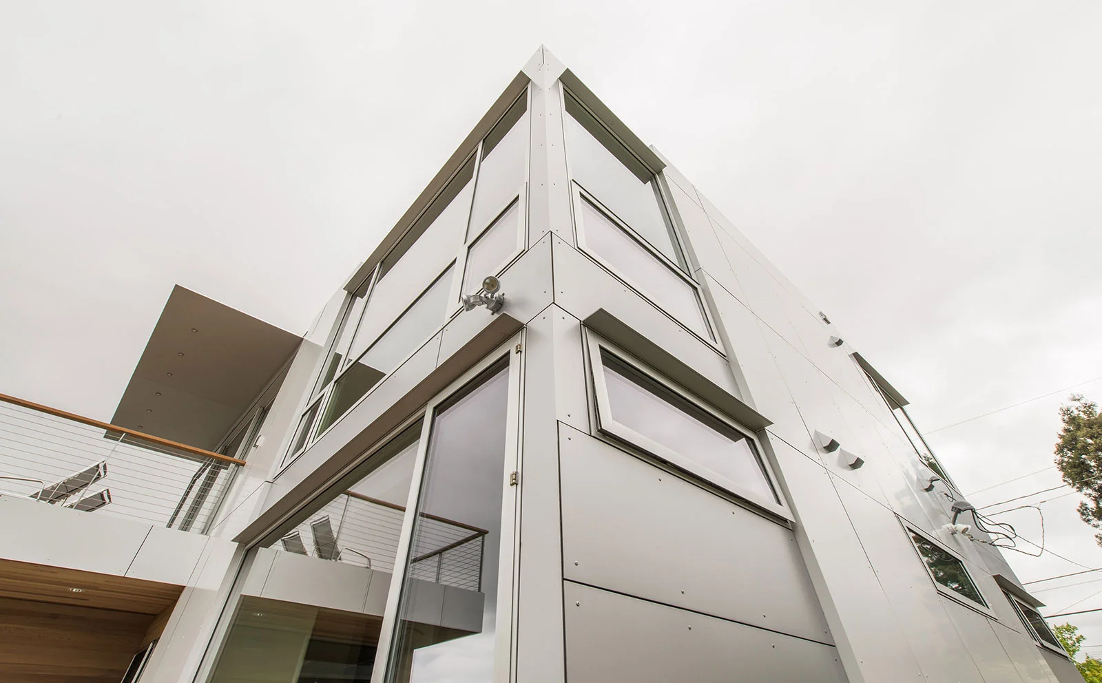 BUILD-LLC-CSH-Ext-SE-02#.jpg