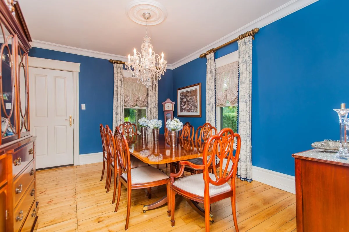4-diningroom.jpg