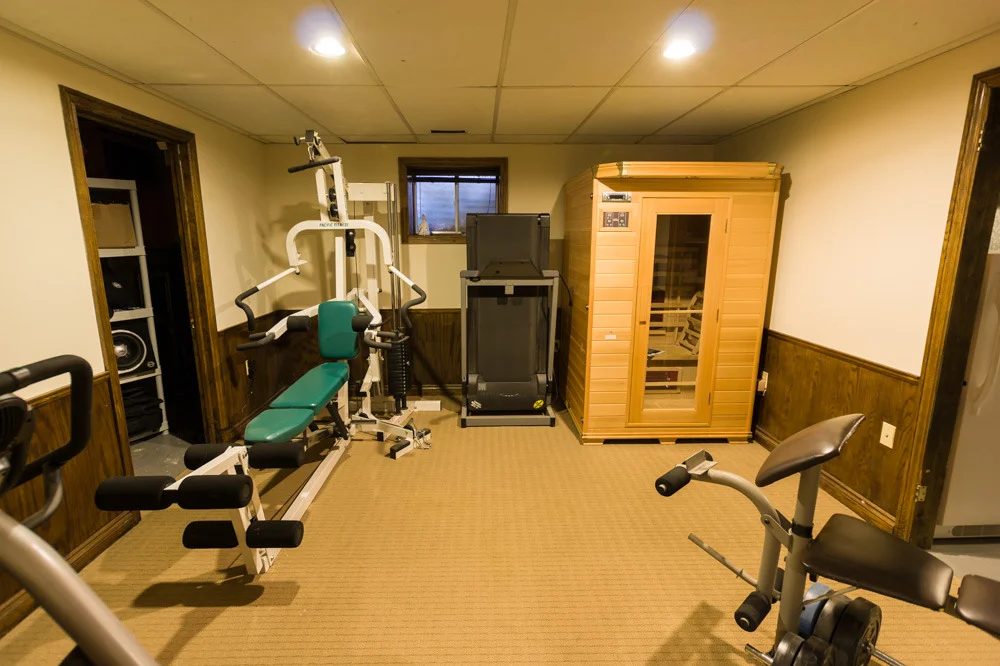 25_longwater-66 basement excercise - br 5.jpg