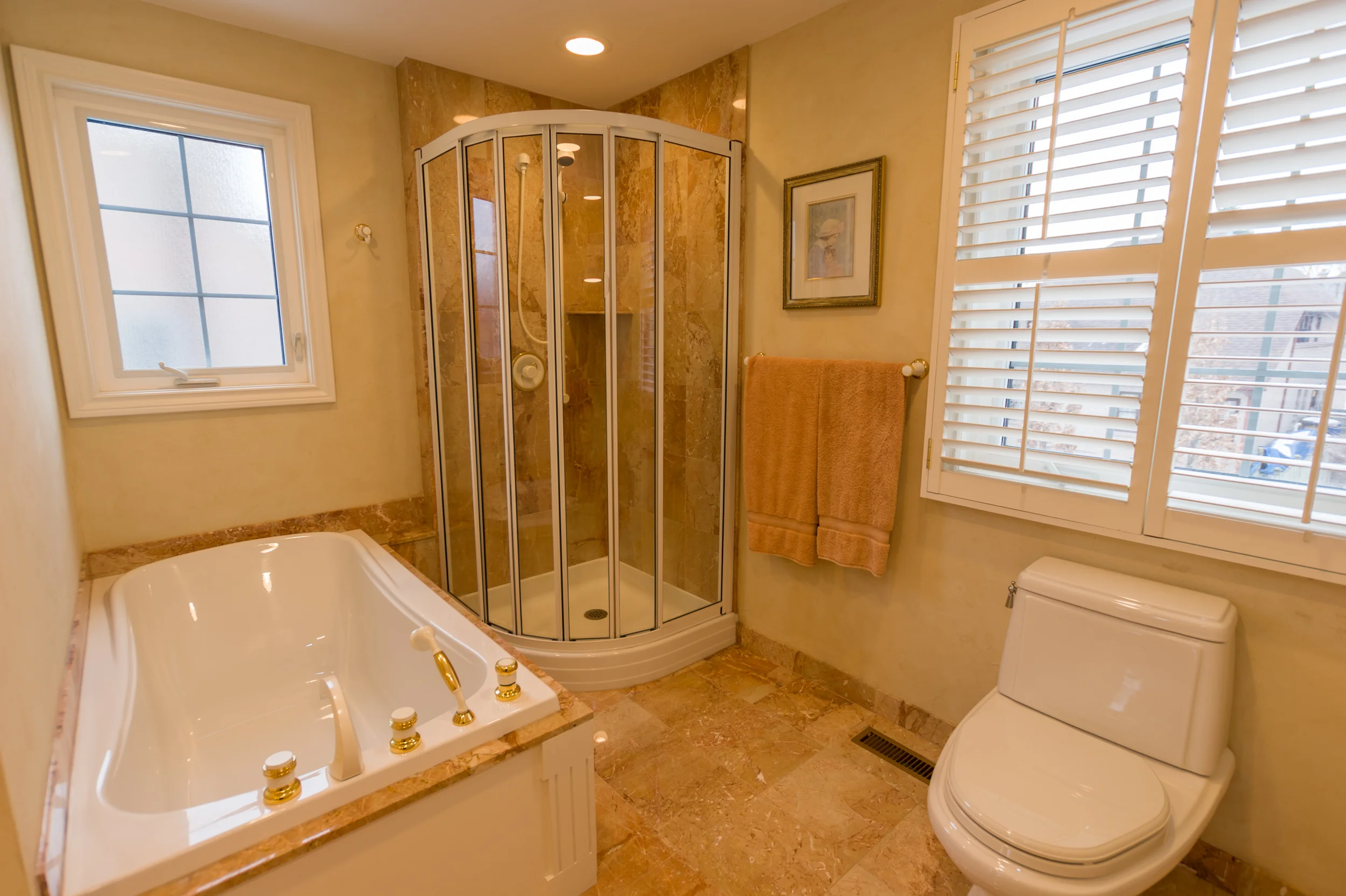 19-Pinebrook-Hollow-35 master Ensuite 2.jpg