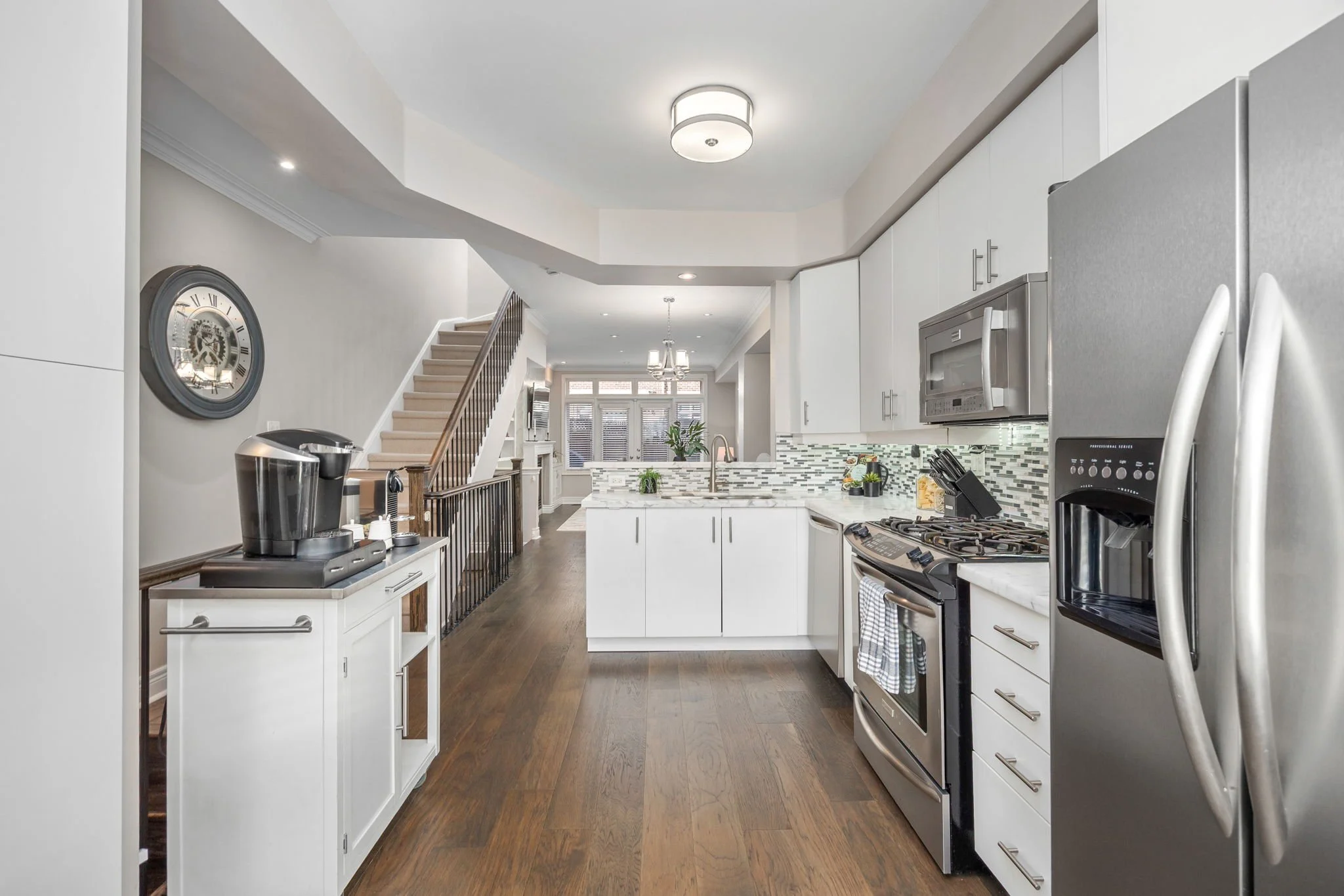 005 - 114 Six Point Rd, Toronto, ON.JPG