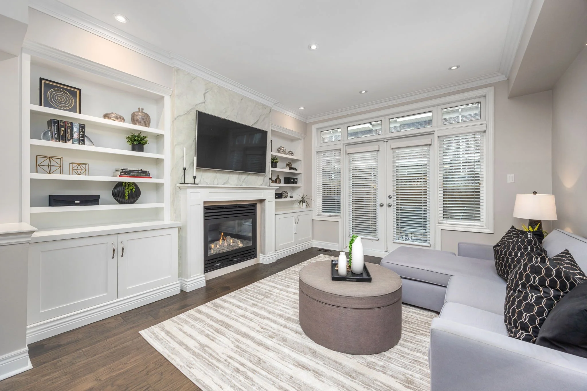 011 - 114 Six Point Rd, Toronto, ON.JPG