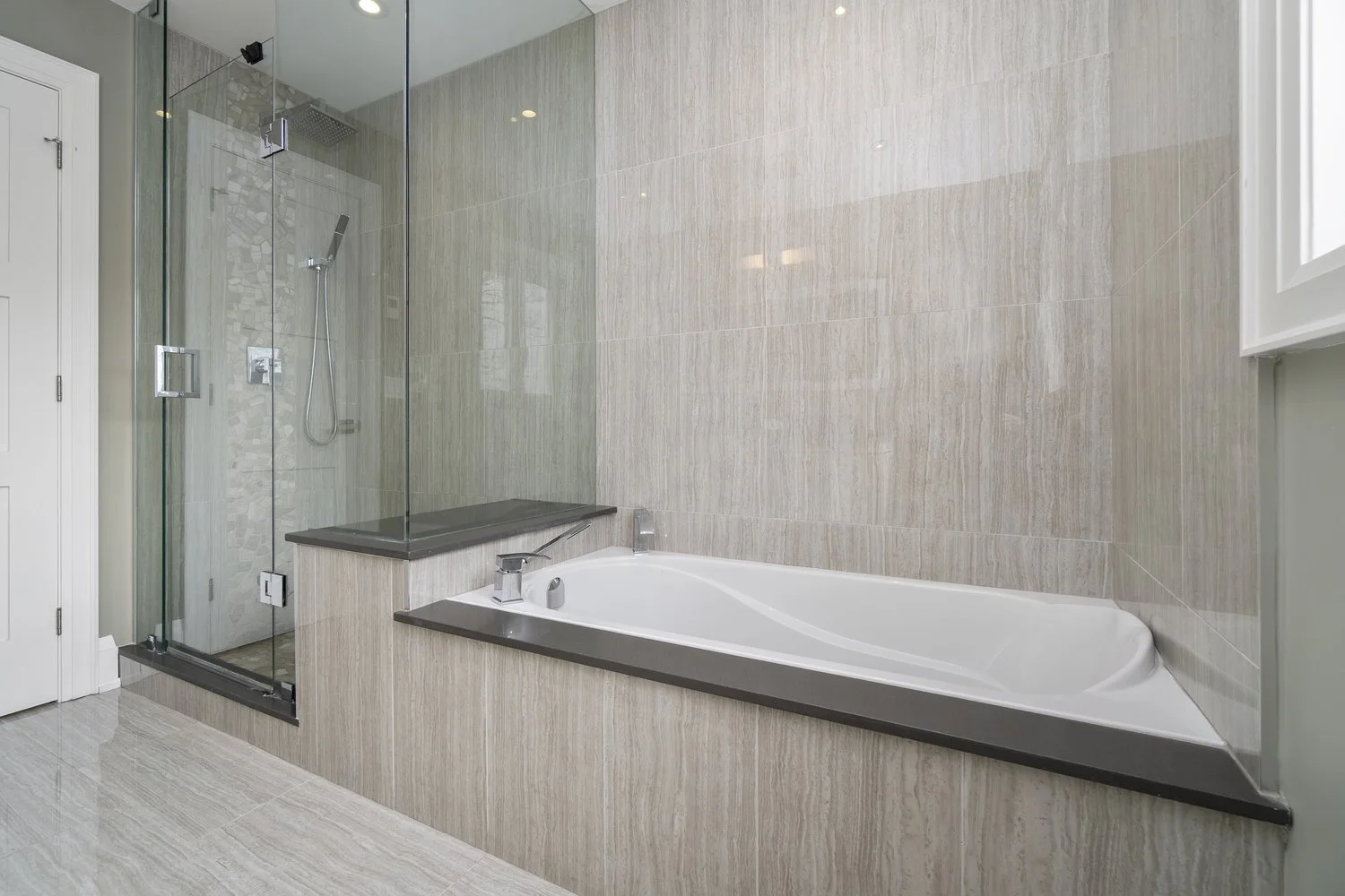 053_36 Athol Ave_Vardy Media.jpg