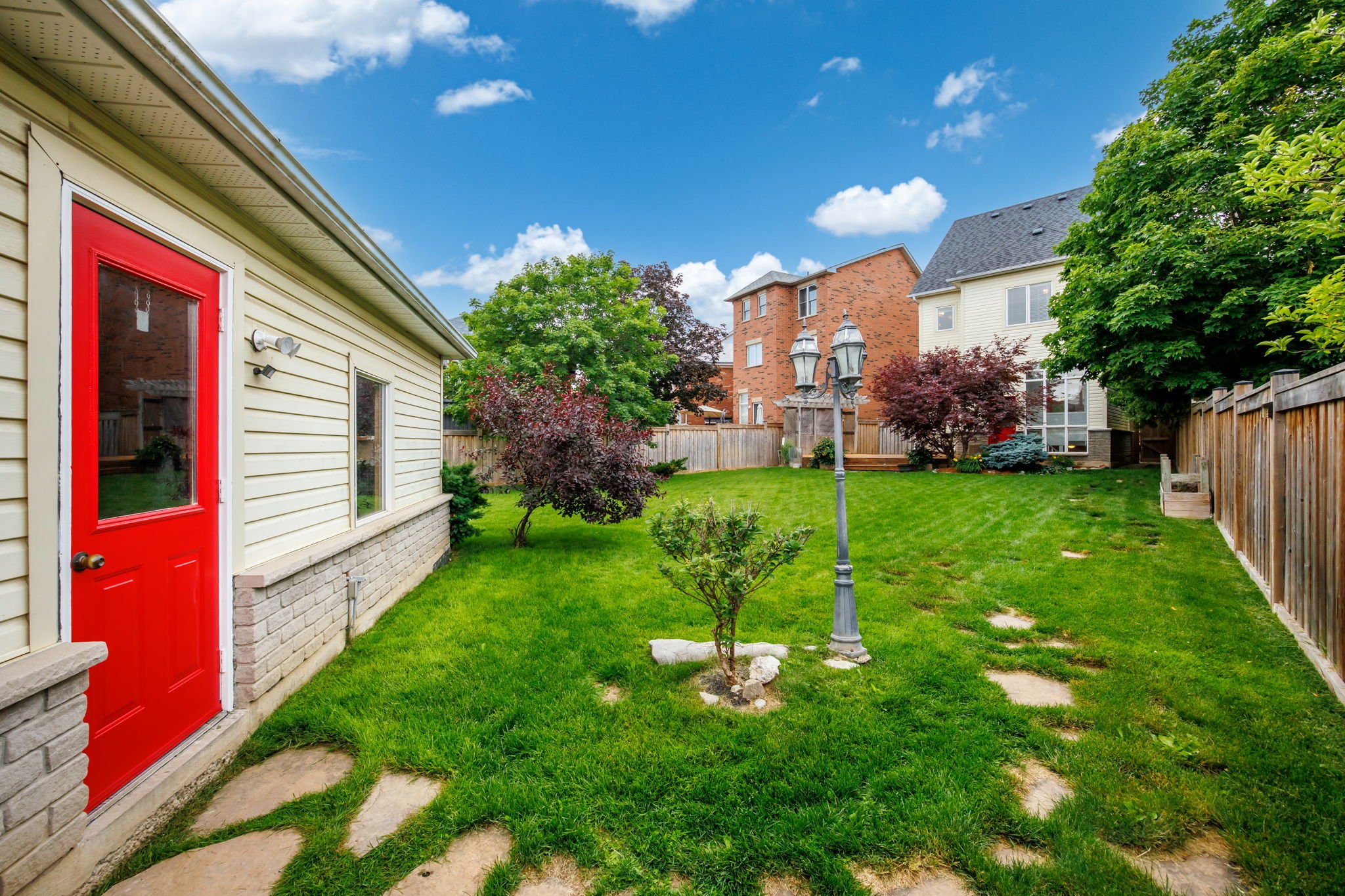 045 - 43 Cornell Common Rd, Markham.JPG