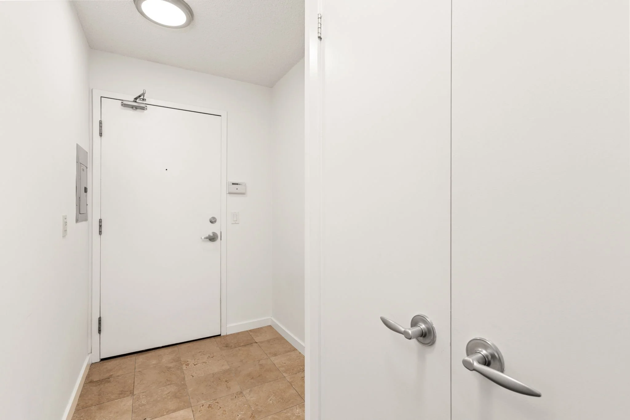 003 - 208 Queens Quay W 804, Toronto.JPG