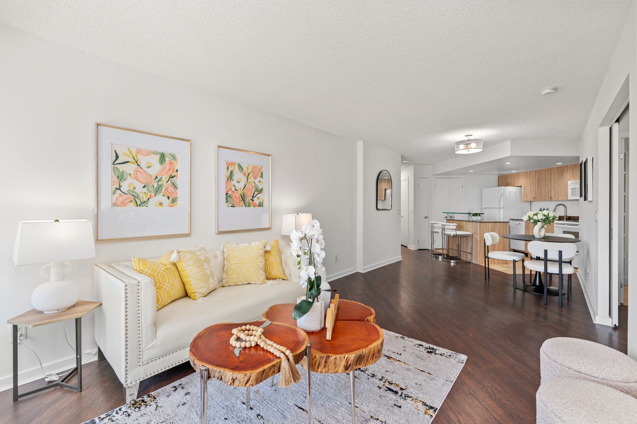015 - 208 Queens Quay W 804, Toronto.JPG