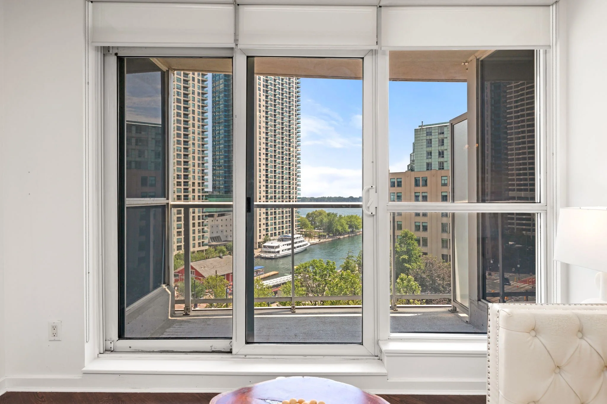 022 - 208 Queens Quay W 804, Toronto.JPG