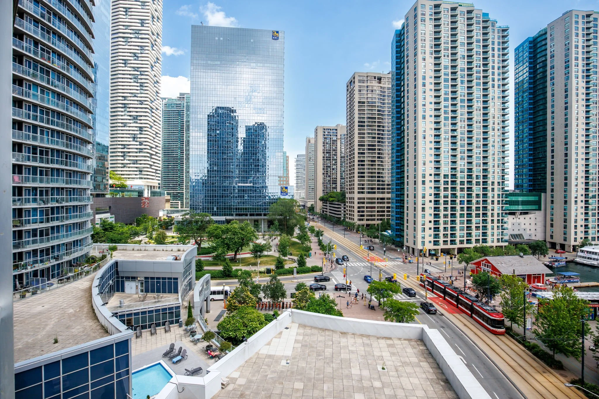 026 - 208 Queens Quay W 804, Toronto.JPG