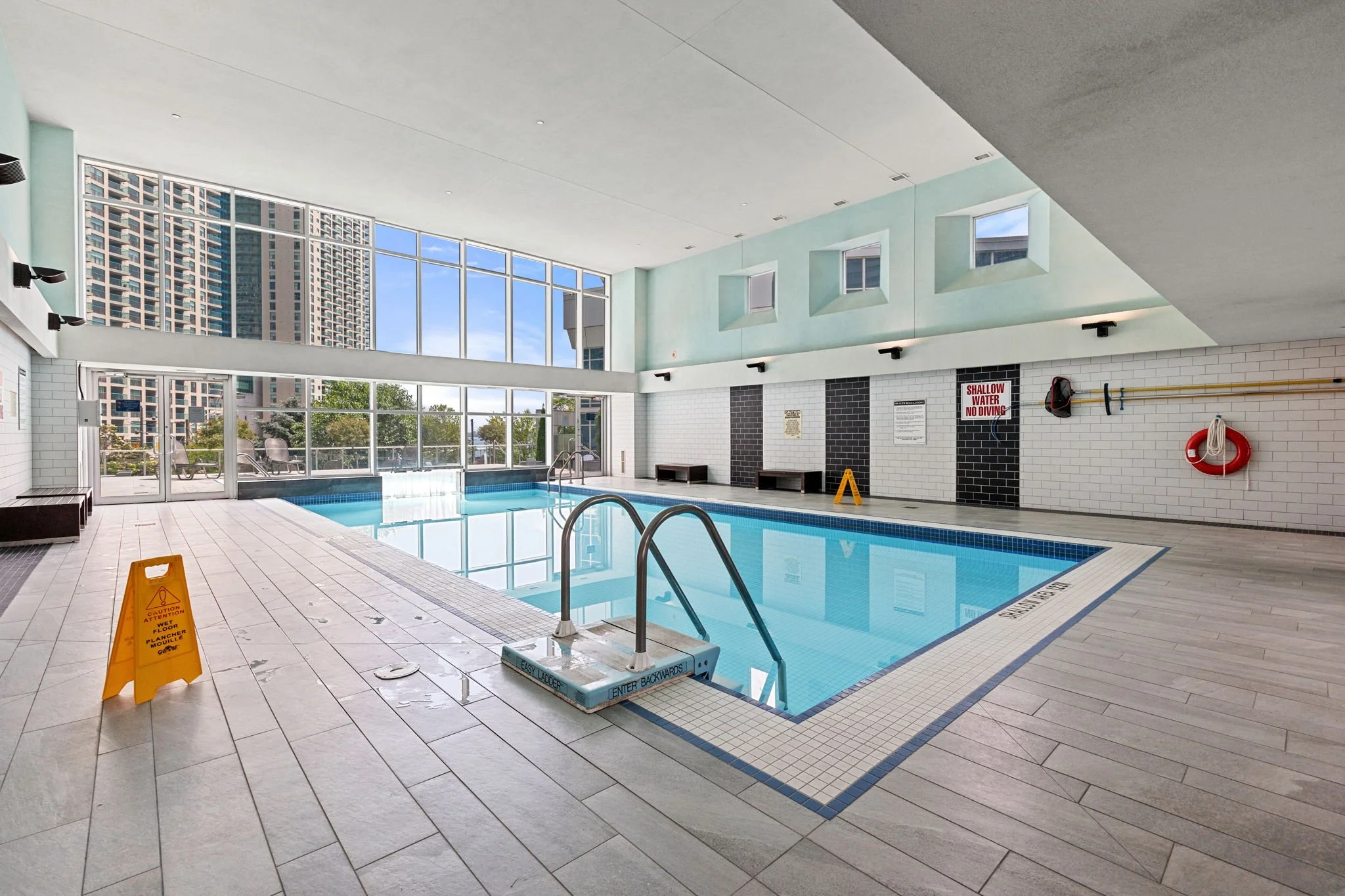 029 - 208 Queens Quay W 804, Toronto.JPG
