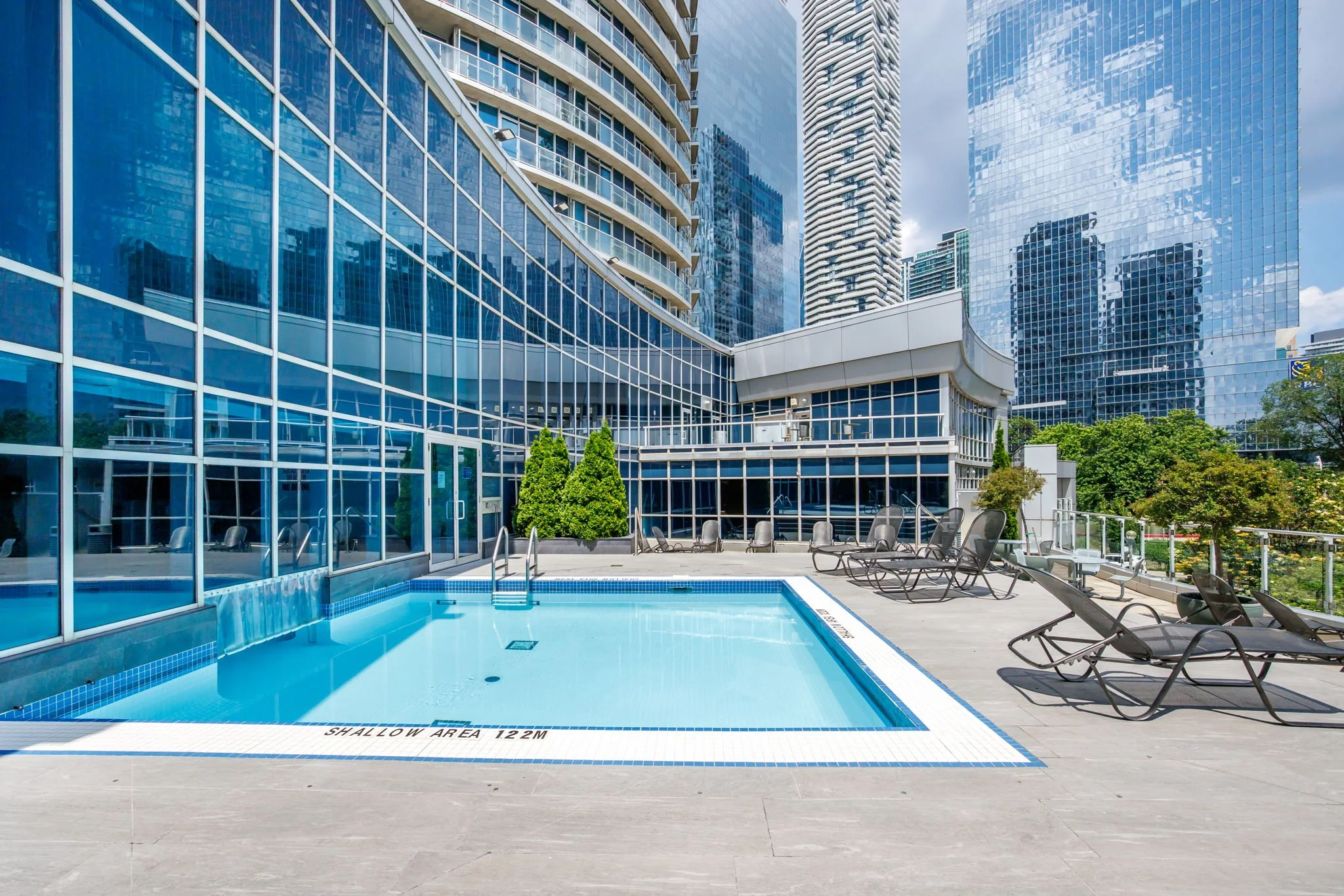 034 - 208 Queens Quay W 804, Toronto.JPG