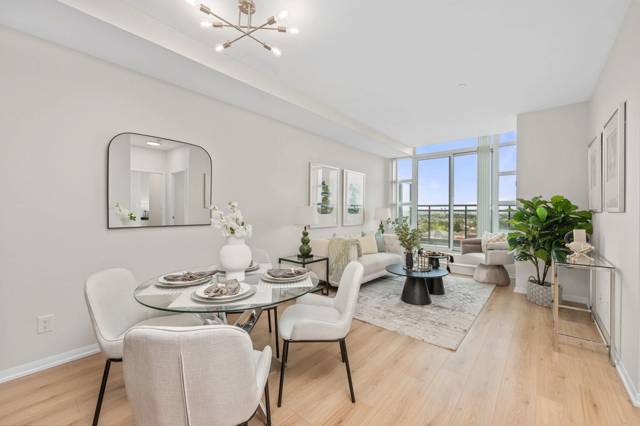 5- 540 Bur Oak Ave 713.jpg