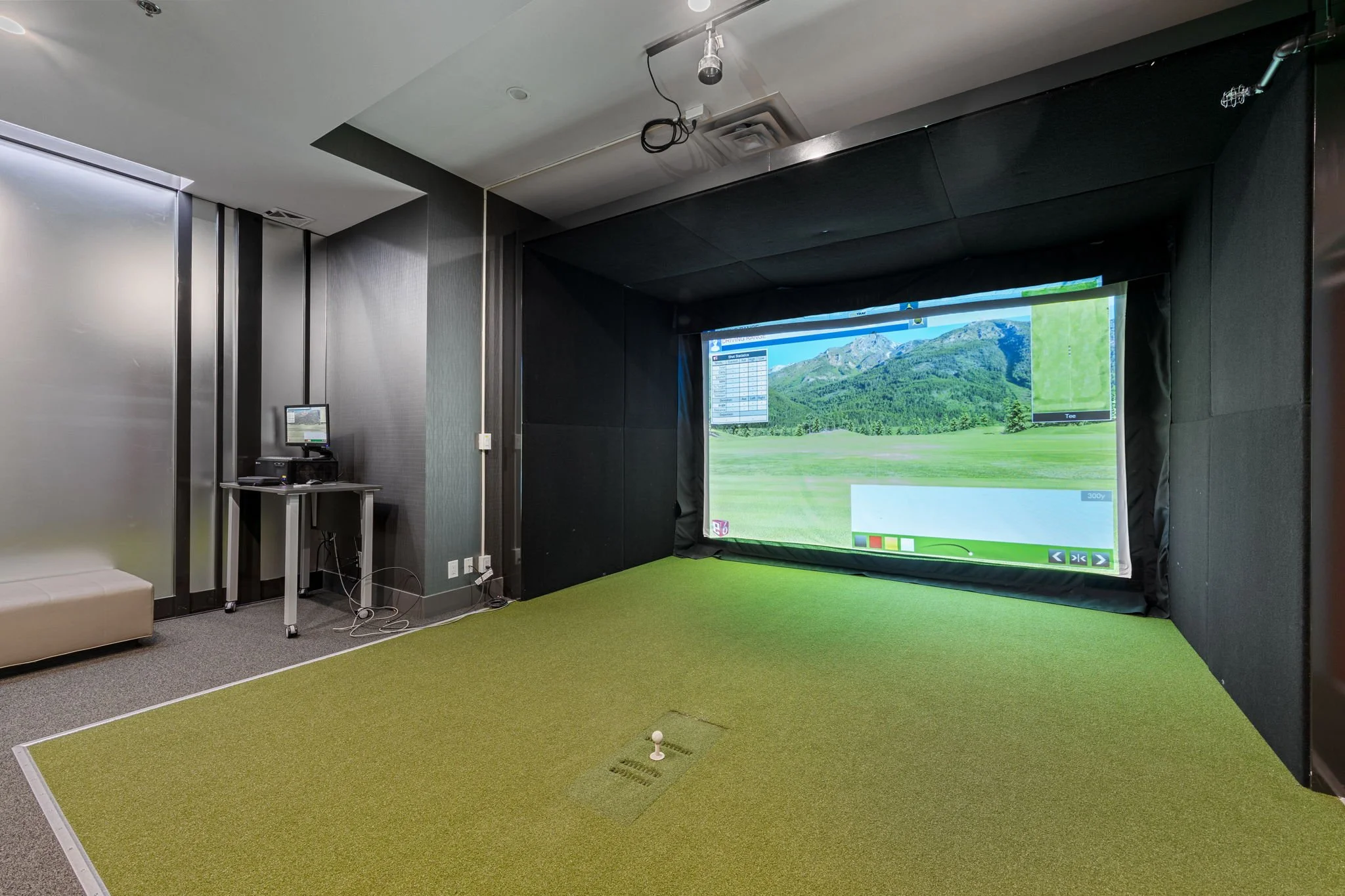 22a- 540 Bur Oak Ave 713 Golf.jpg