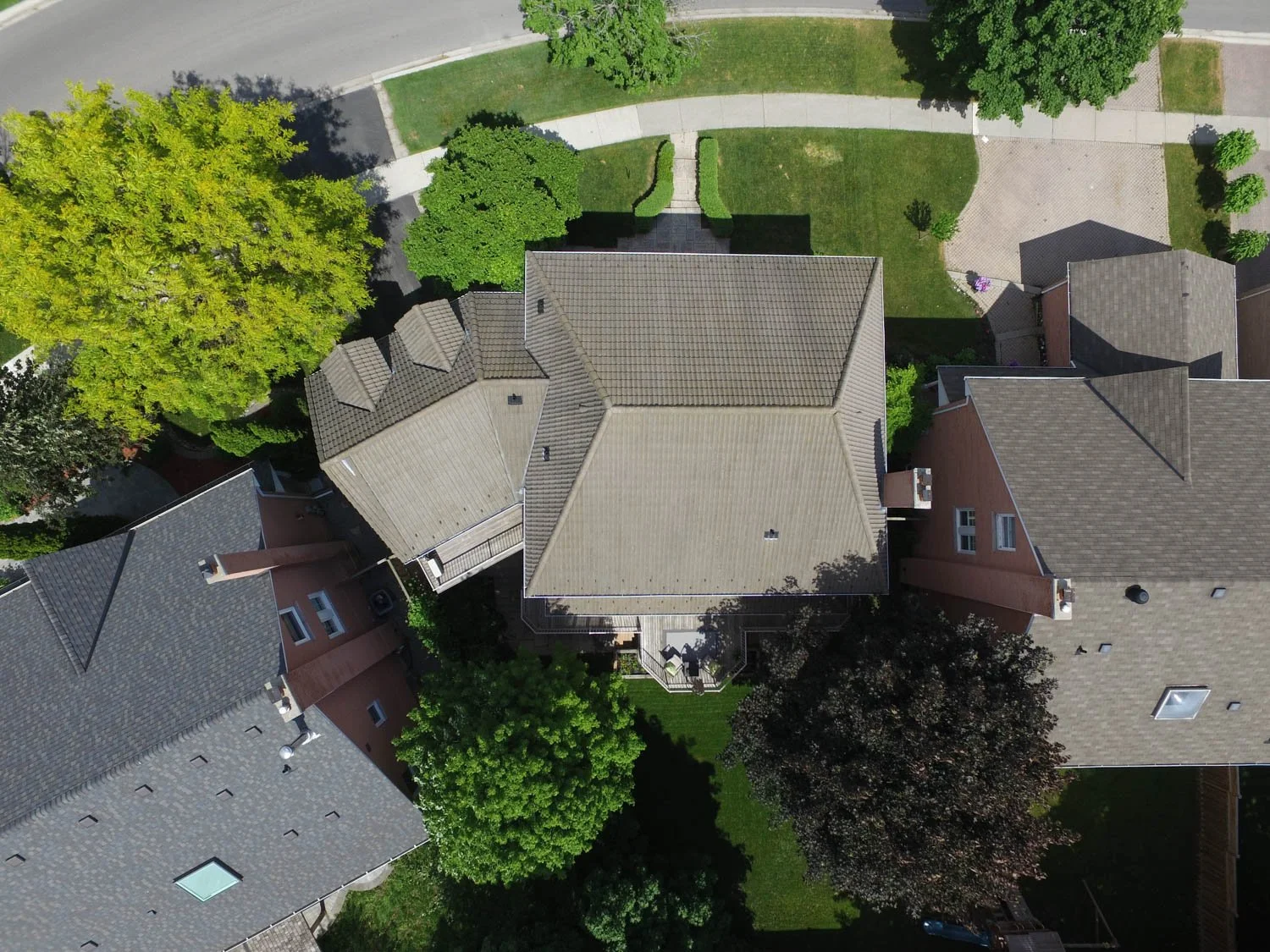 Large Unionville Lot Size Overhead