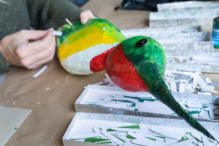 Feathering-Hummy-5.jpg