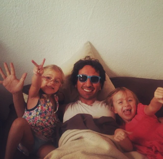 Emilia & Sofia & Uncle Dave!!!