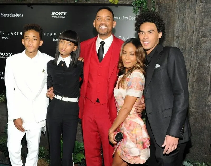 SHELTER: A Quick Trip To Will & Jada Pinkett Smith's Malibu Cribnasium 