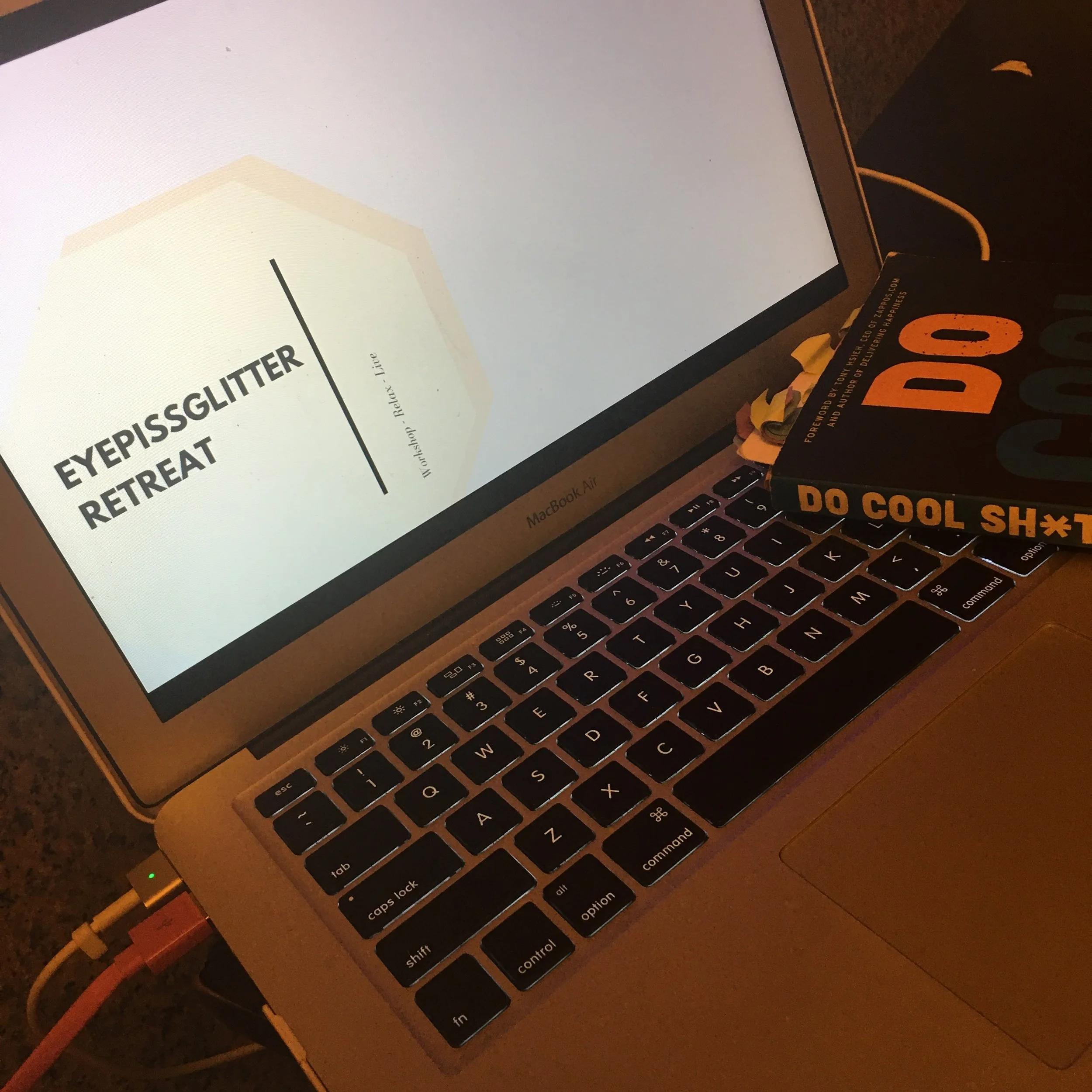 EYEPISSGLITTER Retreat • Yes It's a Real Thing • Jeju Sauna Time