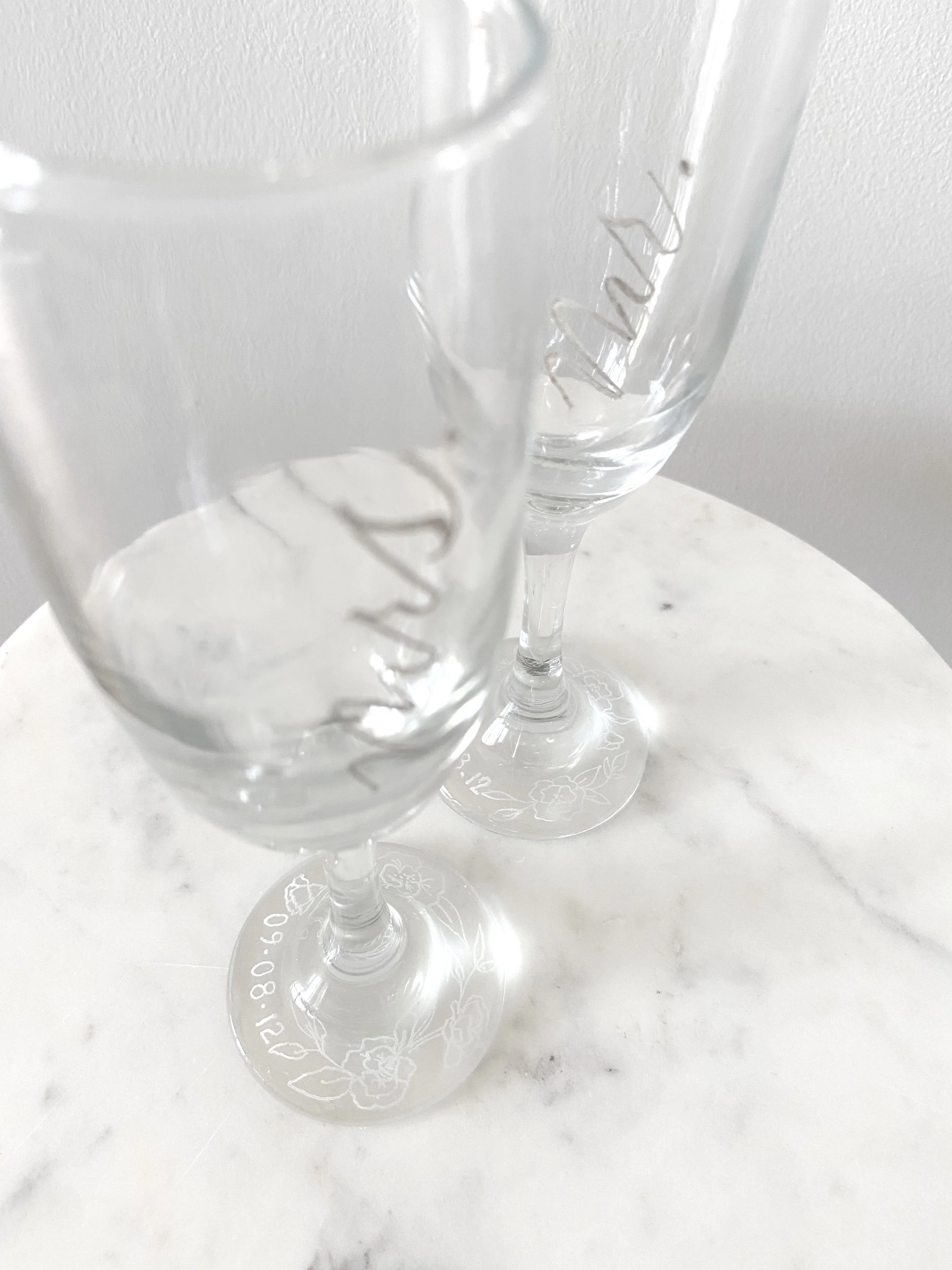 GlassChampaignFlute_LinaLuluPaperie_04.jpg
