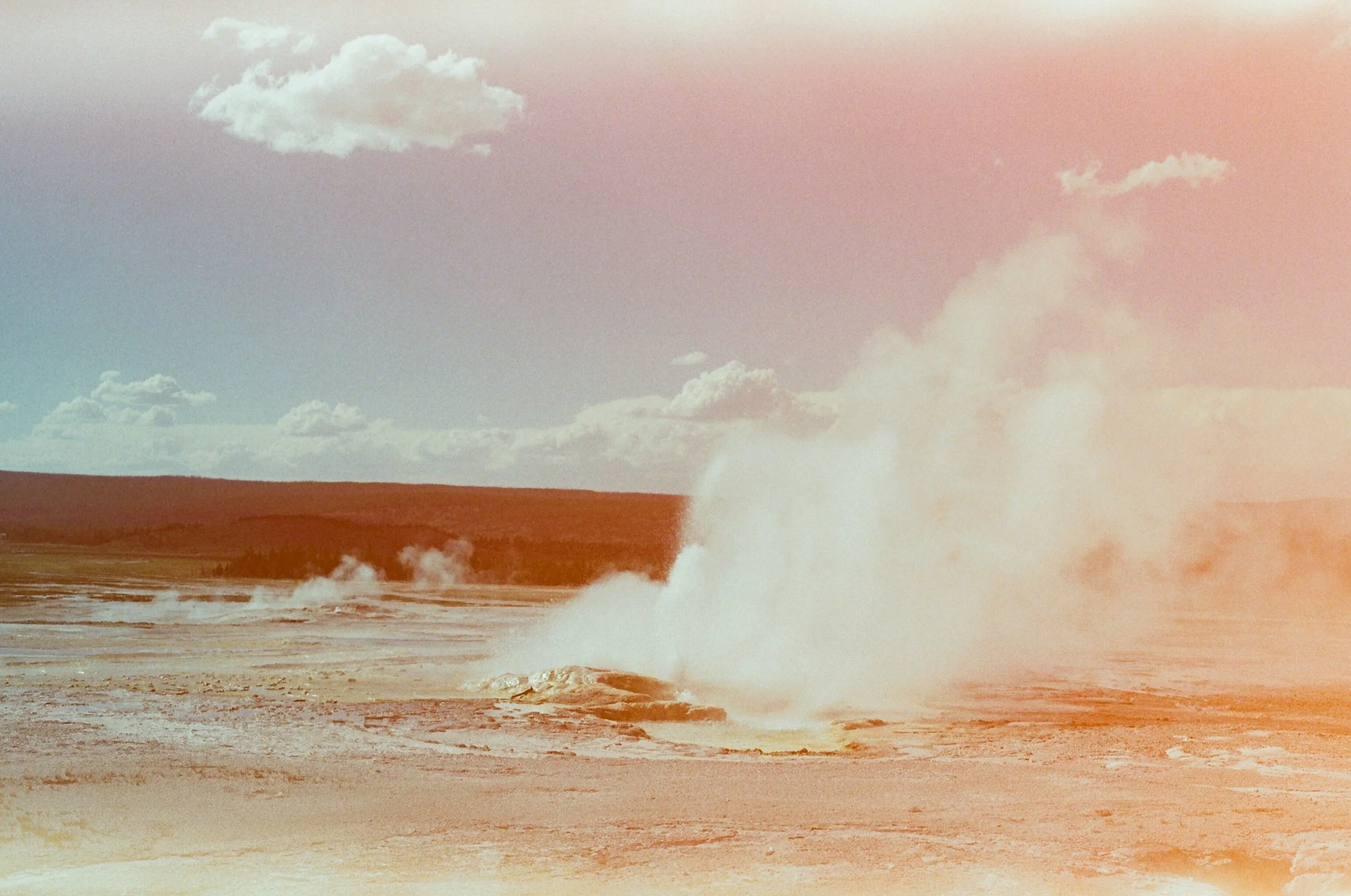 YELLOWSTONE NATIONAL PARK 001