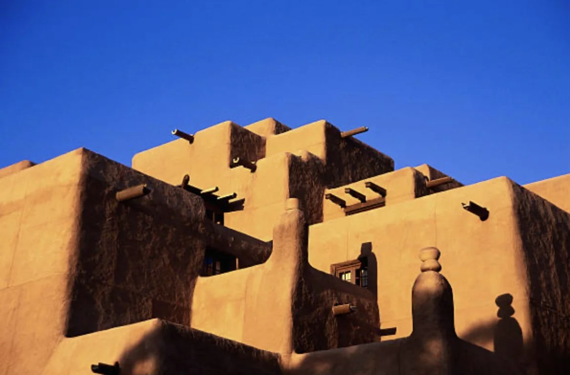 Spring Retreat to Taos, New Mexico with Bon &amp; Chloe