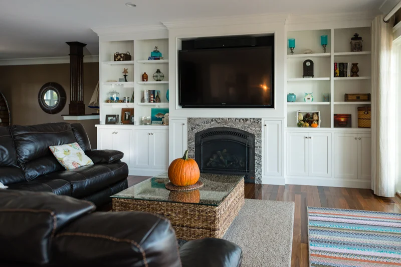 Goodspeed Island - Entertainment Center
