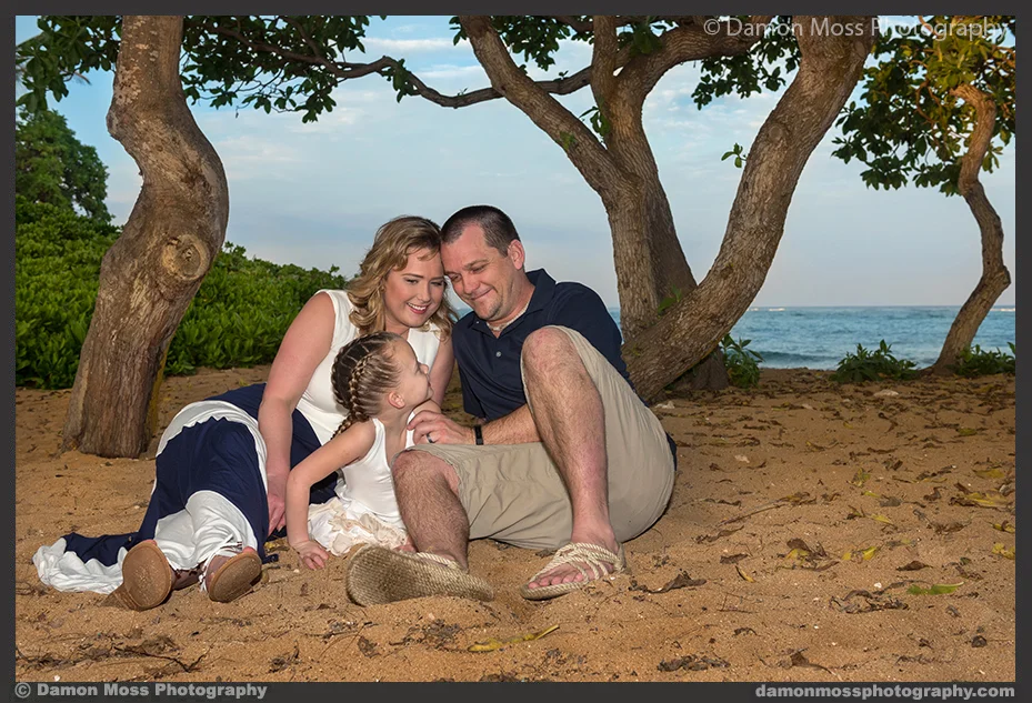 Kauai_Family_Photographer_Damon_Moss_1A2A1_DM.jpg