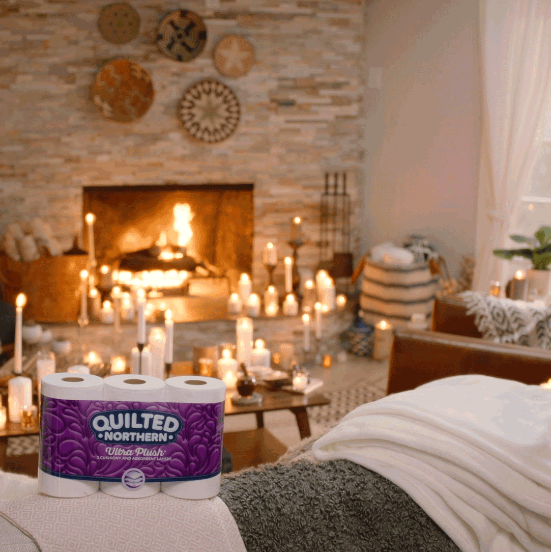 Fireplace_Candles.gif